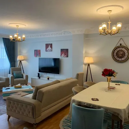 Appartement Bakirkoy Suites On Boulevard 4+1 *